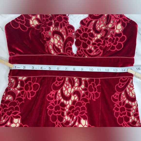Free People NWT Velvet Dress Size L - Picture 11 of 11